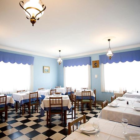 Hostal La Casilla Guitiriz Esterno foto