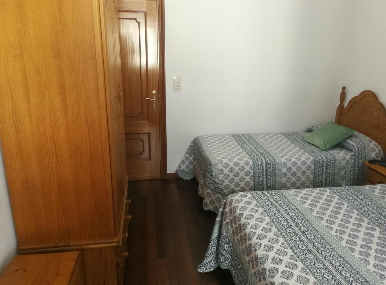 Hostal La Casilla Guitiriz Esterno foto